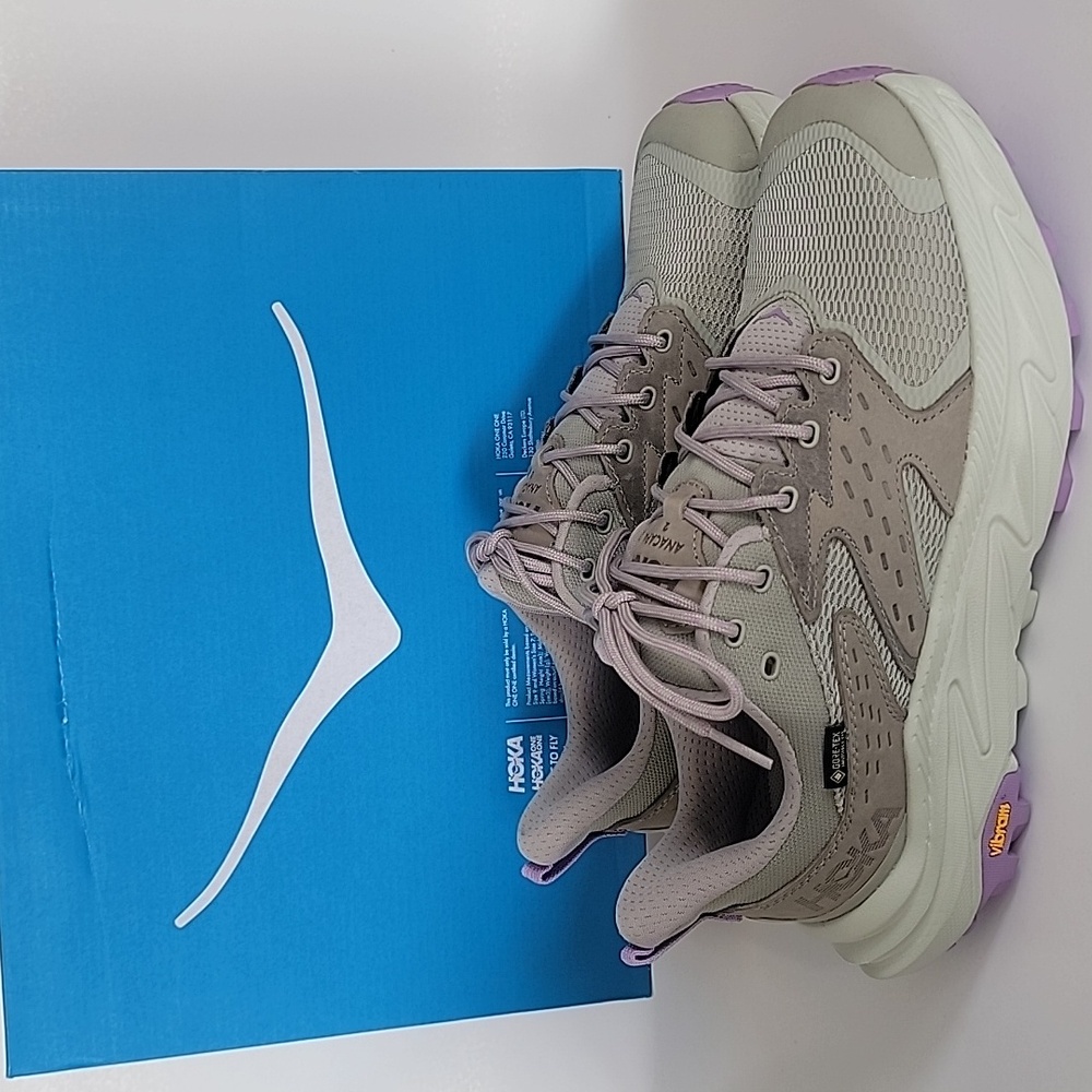 Hoka Women's Sage Green and Lavender Accent Trail Runner - Picture 12 of 12